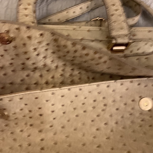 Miadora Faux Ostrich Handbag - Picture 13 of 16